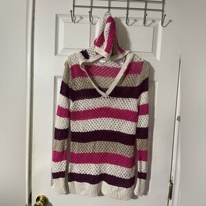 Stylish V-Neck Striped Sweater in Pink, Cream, and Burgundy girl size 20